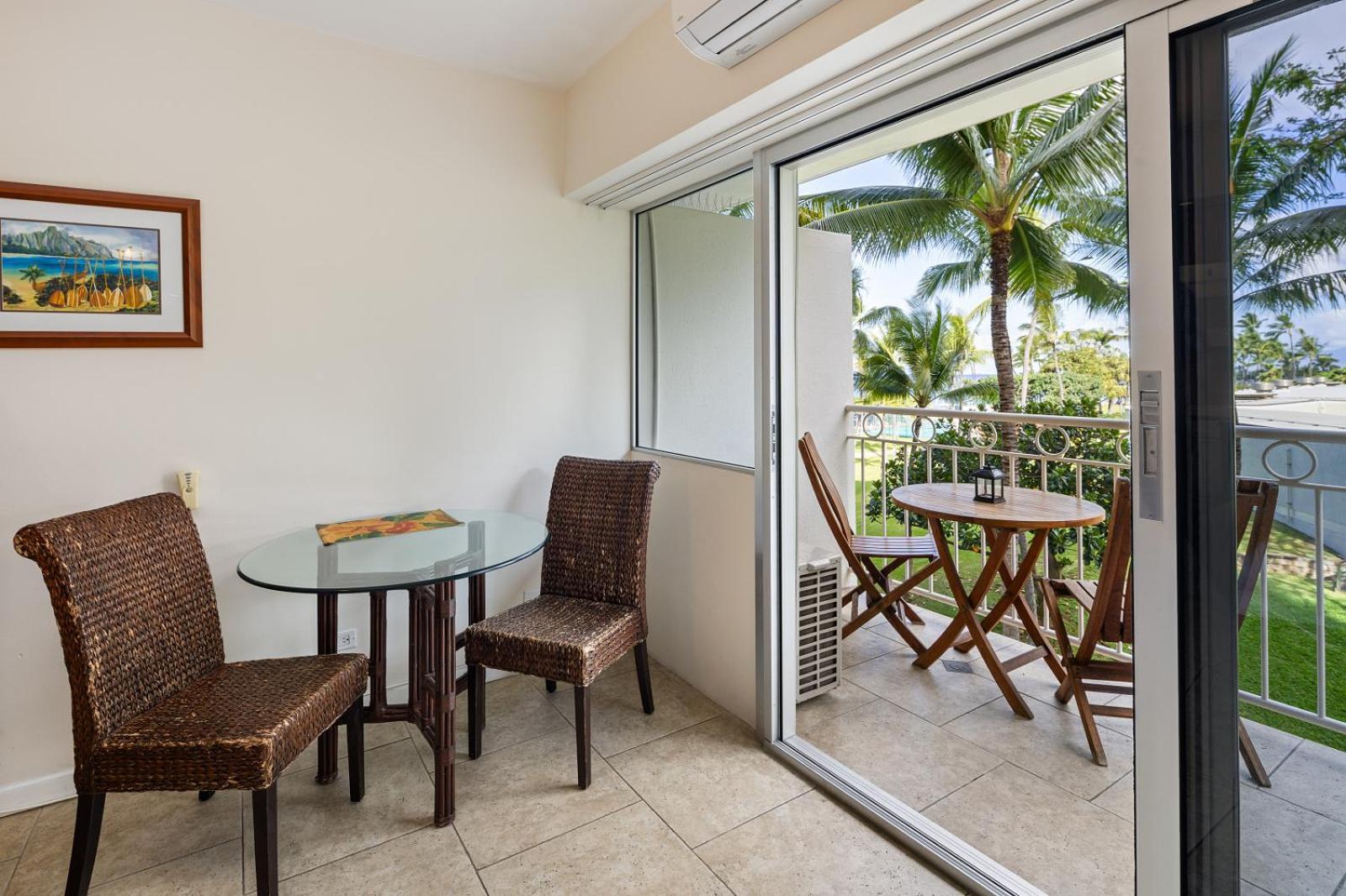 Waikiki Shore Beachfront โฮโนลูลู ภายนอก รูปภาพ