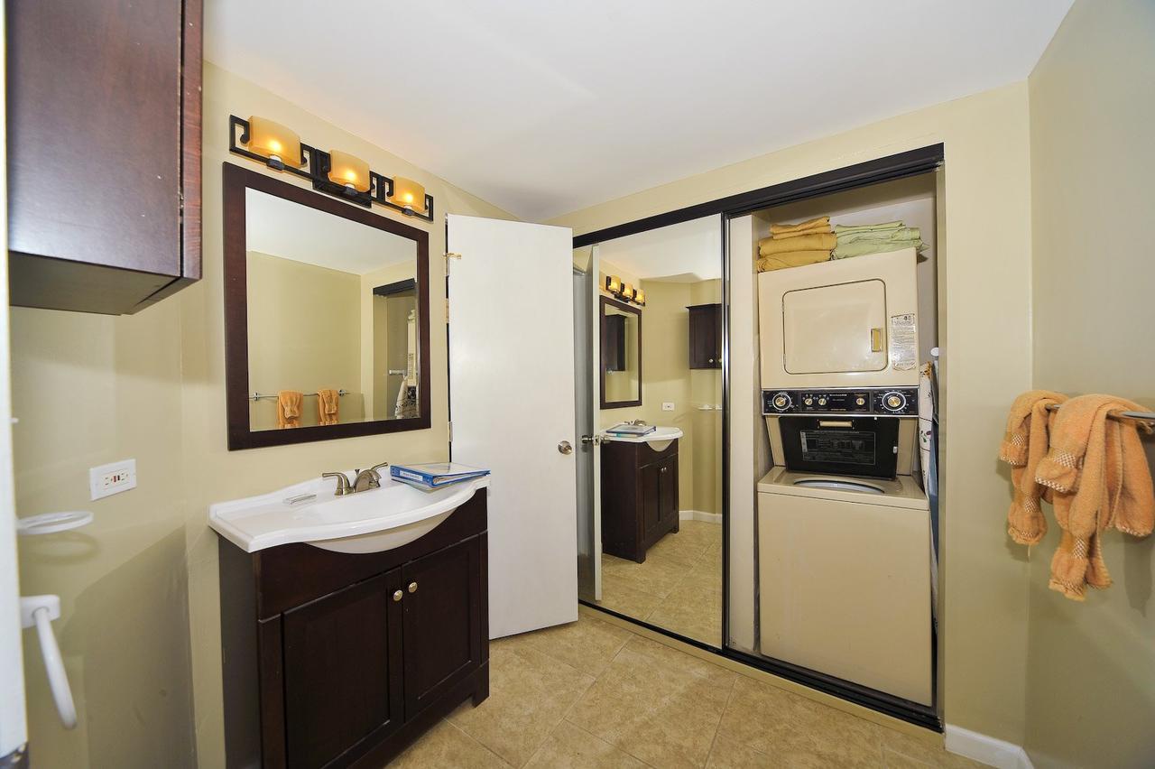 Waikiki Shore Beachfront โฮโนลูลู ภายนอก รูปภาพ