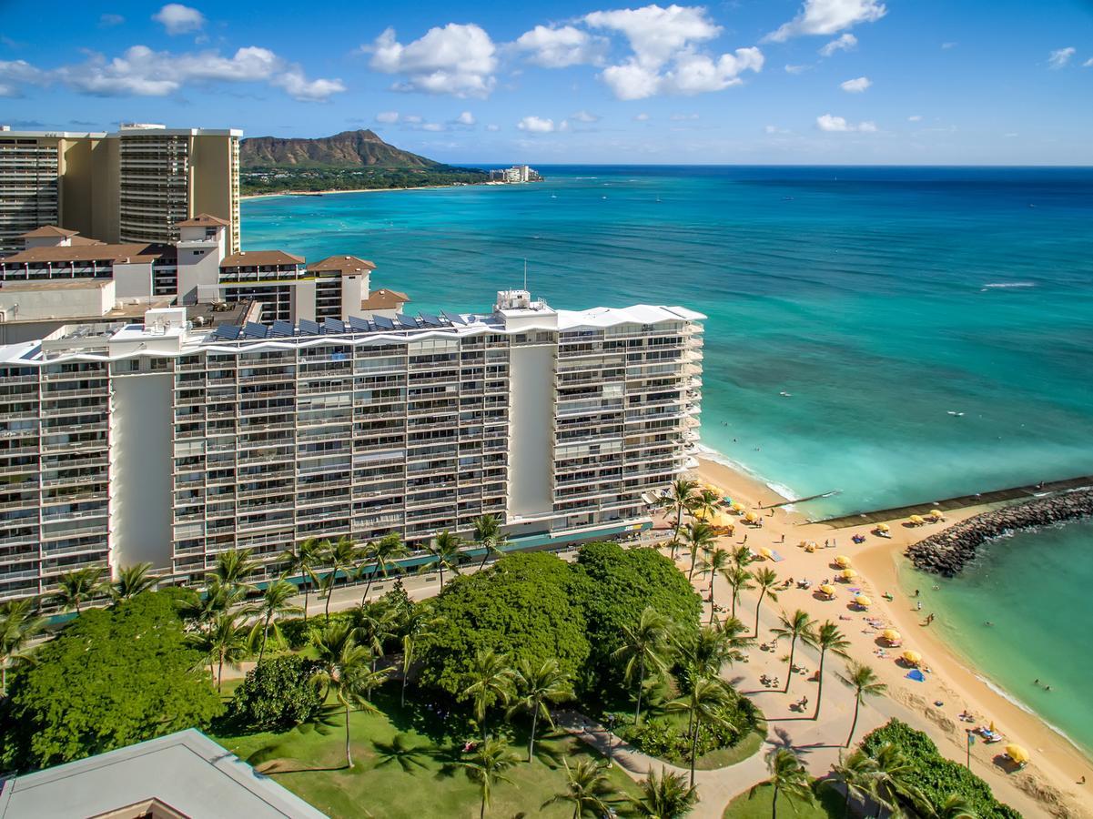 Waikiki Shore Beachfront โฮโนลูลู ภายนอก รูปภาพ